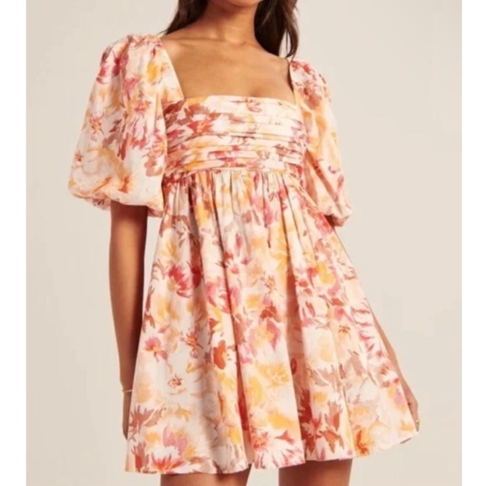 Abercrombie ruched Brodice puff sleeve floral dress Size Small